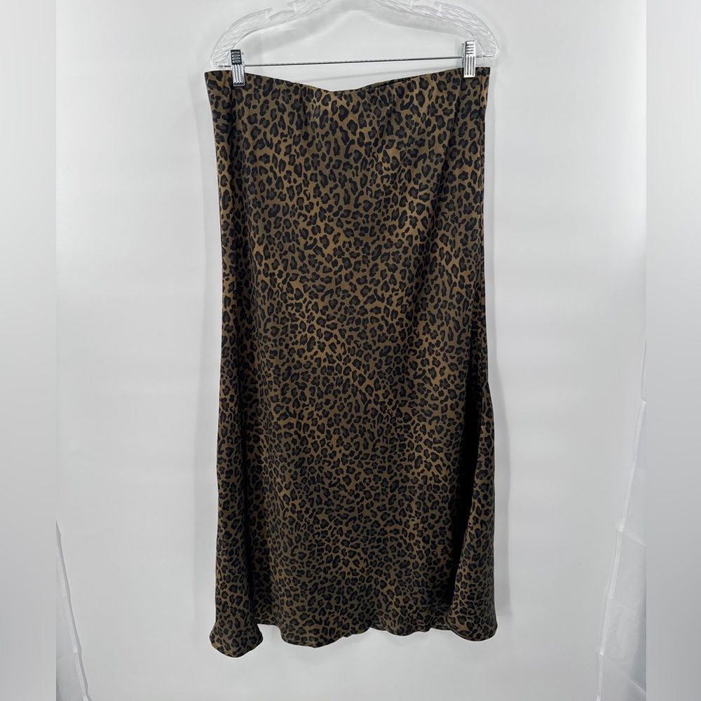 New Leopard Print Silk Satin Midi Skirt Animal Print Bias Cut Slip Elegant Chic - Picture 2 of 11